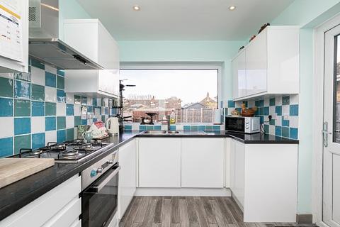 4 Churchill Close, Ongar, CM5 9BH