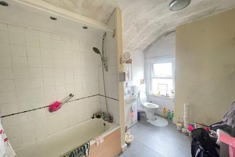 101 All Saints Road, Northfleet, Gravesend, DA11 8RW