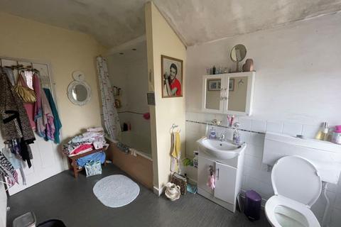 101 All Saints Road, Northfleet, Gravesend, DA11 8RW