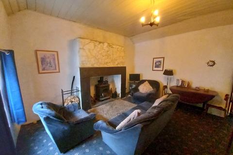 2 bedroom cottage for sale - Pool Street, Cwm-y-Glo LL55