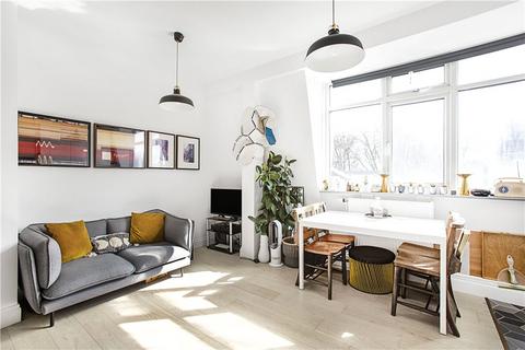2 bedroom apartment for sale, Bethnal Green Road, London, E2