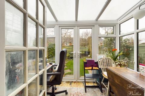26 Campbell Close, Buckingham, MK18 7HP