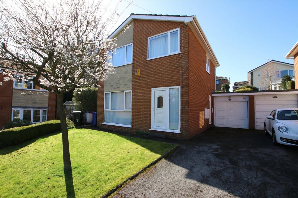 Orchard Close, Silkstone Common 3 bed detached house £285,000