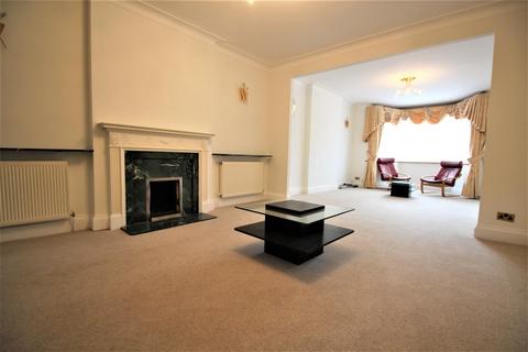 15 Alderton Crescent, London, NW4 3XU