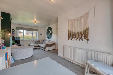 2 bedroom end of terrace house for sale - Irwin Avenue, Rednal, Birmingham B45 8QY