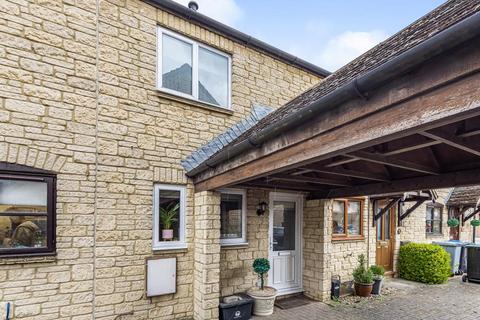 7 Painswick Close, Witney, OX28 5FX