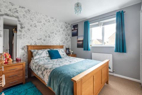 7 Painswick Close, Witney, OX28 5FX