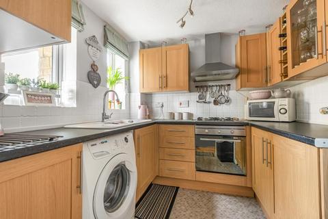 7 Painswick Close, Witney, OX28 5FX