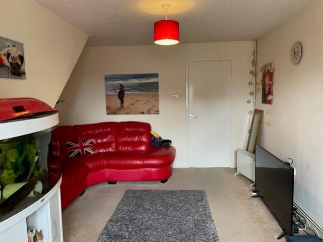 Lounge 2