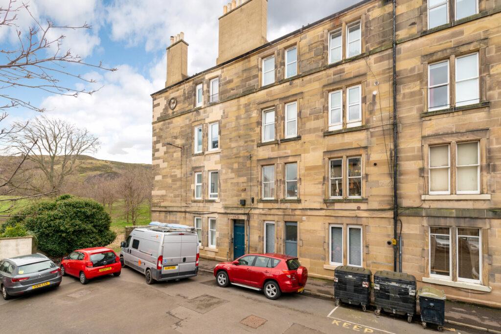 6/7 Waverley Park Terrace, Edinburgh... 1 bed flat £225,000