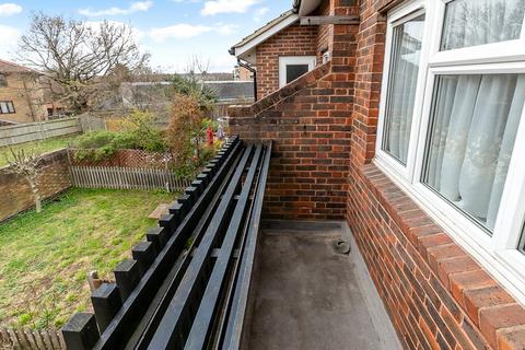 23 Steve Biko Lane, London, SE6 3QH