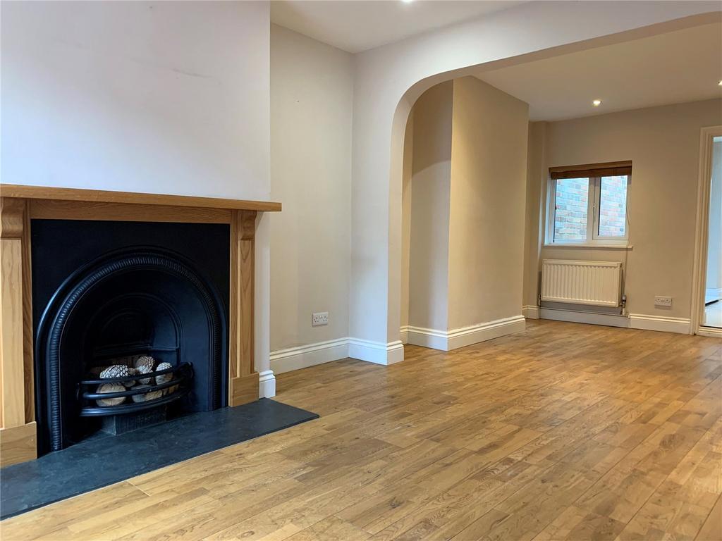 Middlebridge Street, Romsey, Hampshire, SO51 2 bed end of terrace house