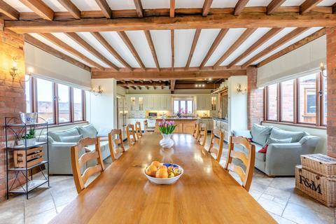 Hawksnest Barn Easinghope Lane, Broadwas, Worcester, WR6 5PA