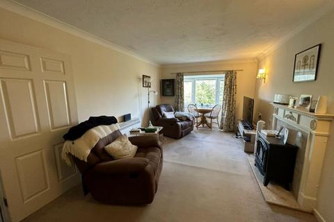 1 bedroom flat for sale - Terrace Road South, Binfield, Bracknell, Berkshire, RG42 4BQ