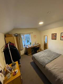3 bedroom flat to rent - Moorfield Road, Didsbury M20 2UY