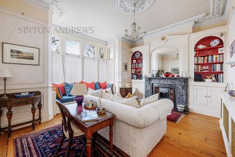 42 The Avenue, London, W13 8LR
