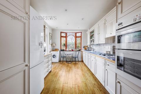 42 The Avenue, London, W13 8LR