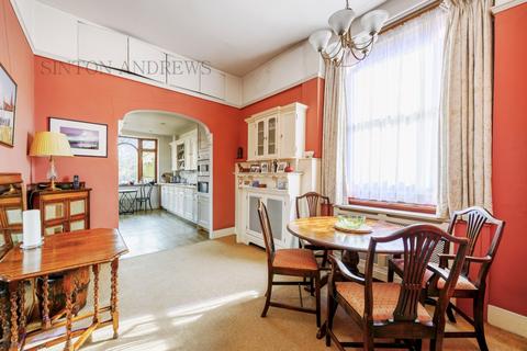 42 The Avenue, London, W13 8LR
