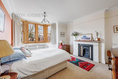 42 The Avenue, London, W13 8LR