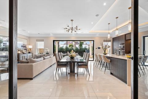 5 bedroom detached house for sale, Cottenham Park Road, London, SW20