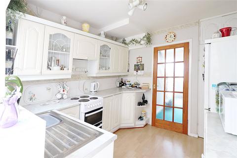 24 Poplar Walk, Meopham, Gravesend, DA13 0EB