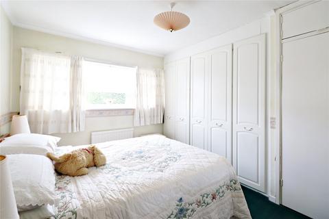 24 Poplar Walk, Meopham, Gravesend, DA13 0EB