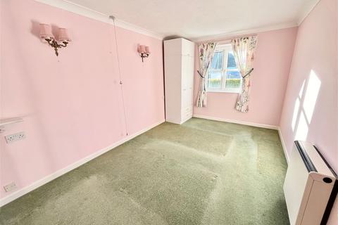 2 bedroom flat for sale, Tembani Court, Colin Road, Paignton