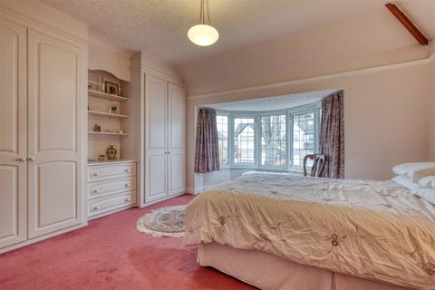 25 Smirrells Road, Birmingham, B28 0LA