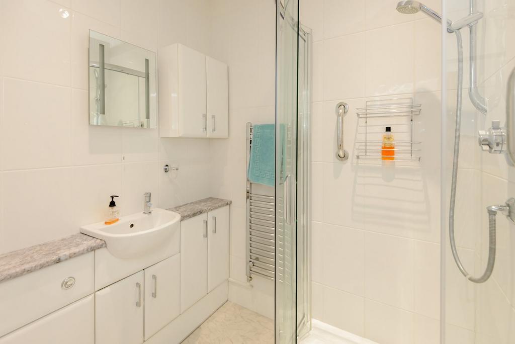 2nd En Suite