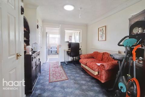 36 Coronation Road, Norwich, NR6 5HB