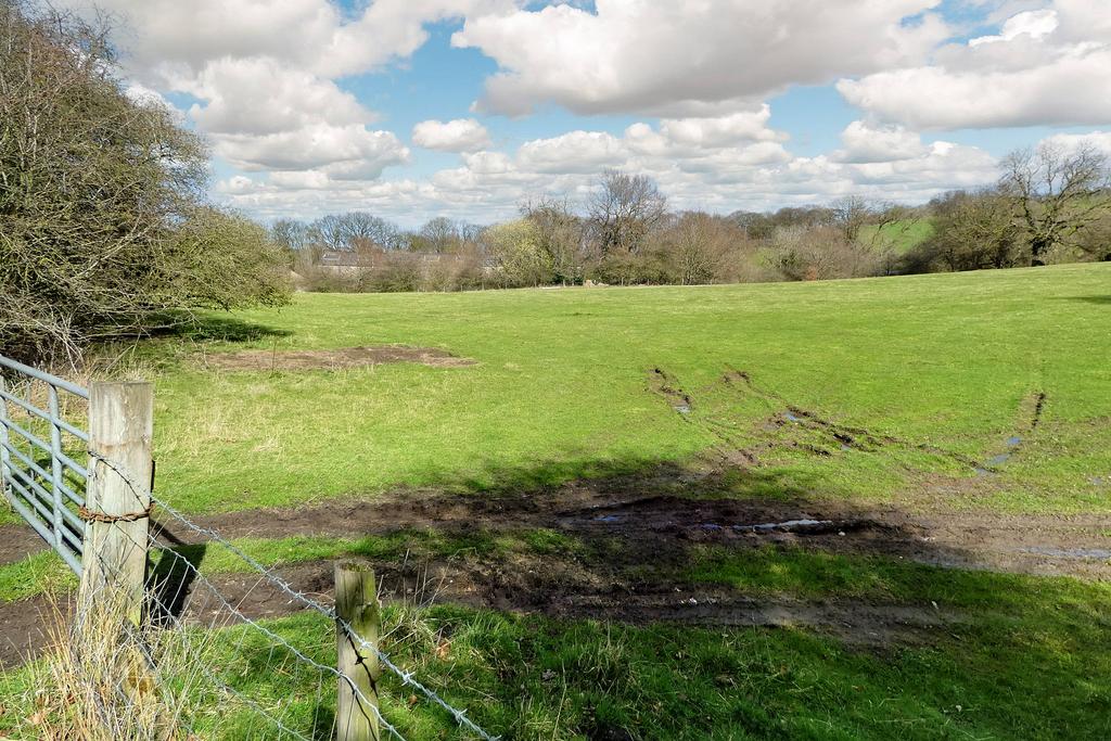 Bradford Road, Menston LS29 Farm land for sale £150,000