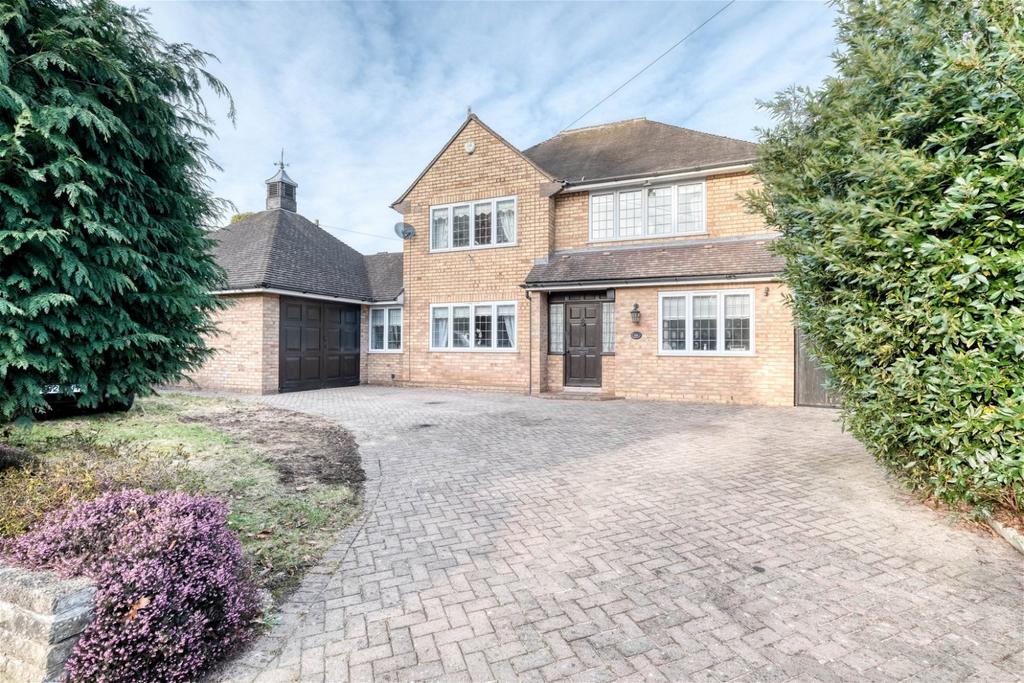Kidderminster Road, Bromsgrove, B61 7JU 4 bed detached house for sale