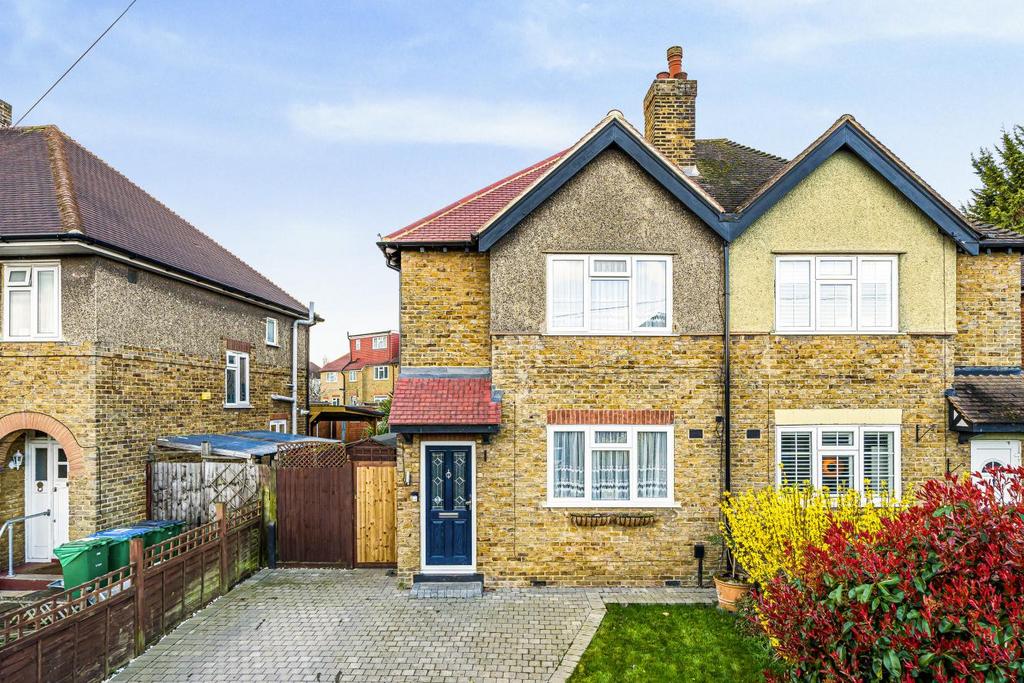 Paston Crescent, Lee 2 bed semidetached house for sale £425,000