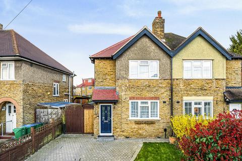 85 Paston Crescent, London, SE12 9ED