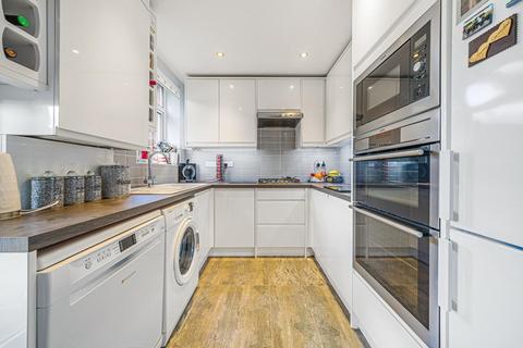 85 Paston Crescent, London, SE12 9ED