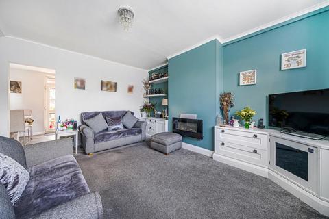 85 Paston Crescent, London, SE12 9ED