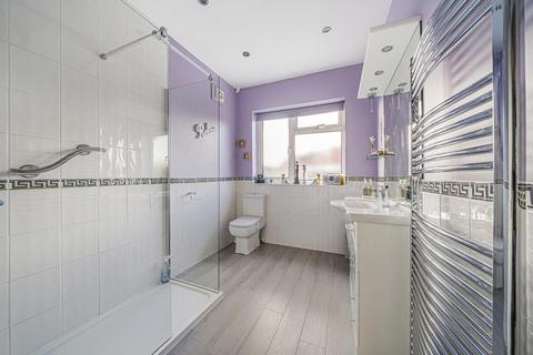 85 Paston Crescent, London, SE12 9ED