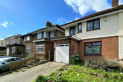 13 Park Drive, London, SE7 8EA