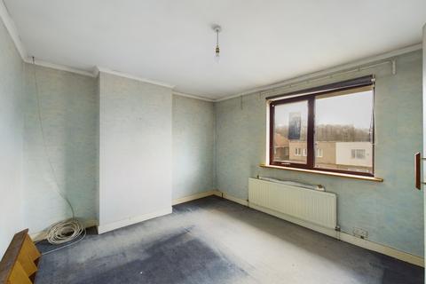 13 Park Drive, London, SE7 8EA