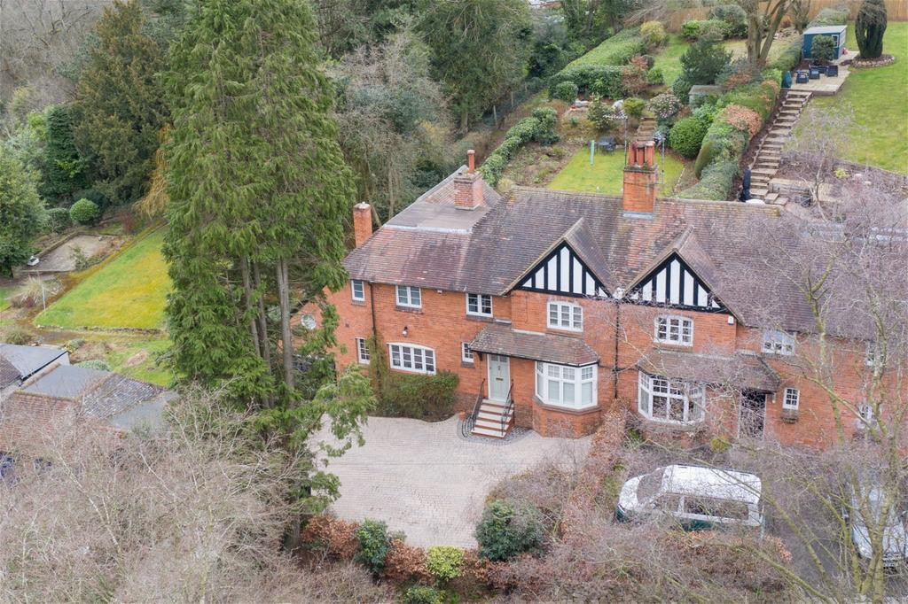 Rose Hill, Lickey, B45 8RR 5 bed semidetached house £699,000