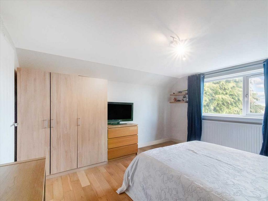 Bedroom Four (1)