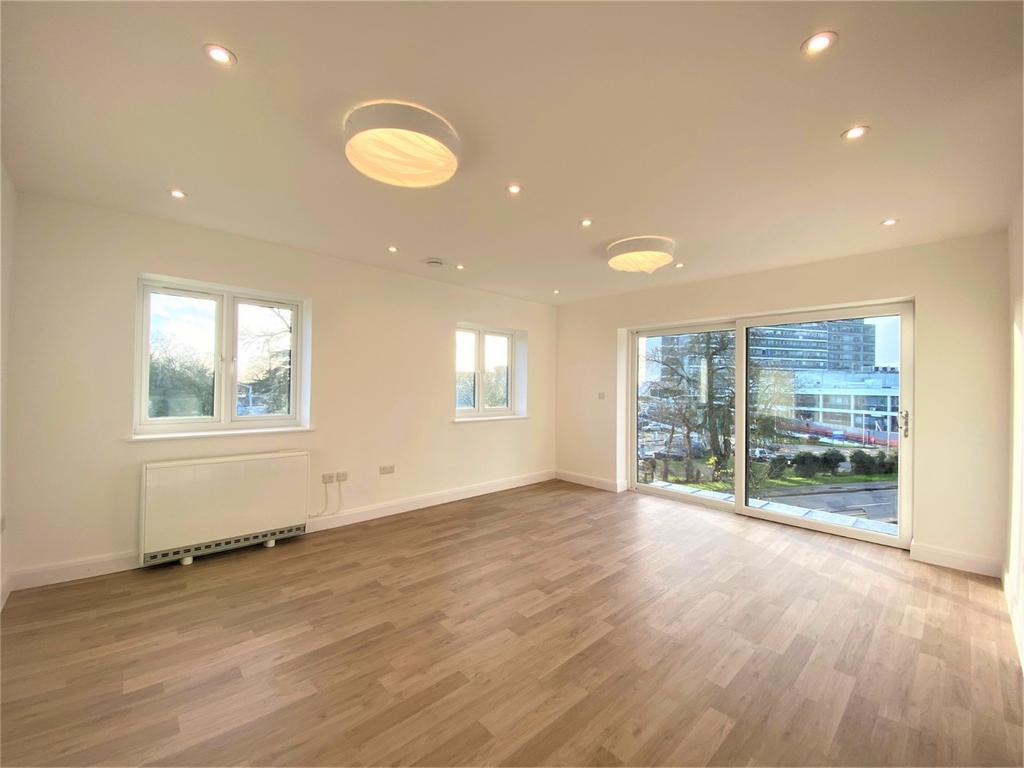 Prosperity Apartments, Uxbridge Studio £1,200 pcm (£277 pw)