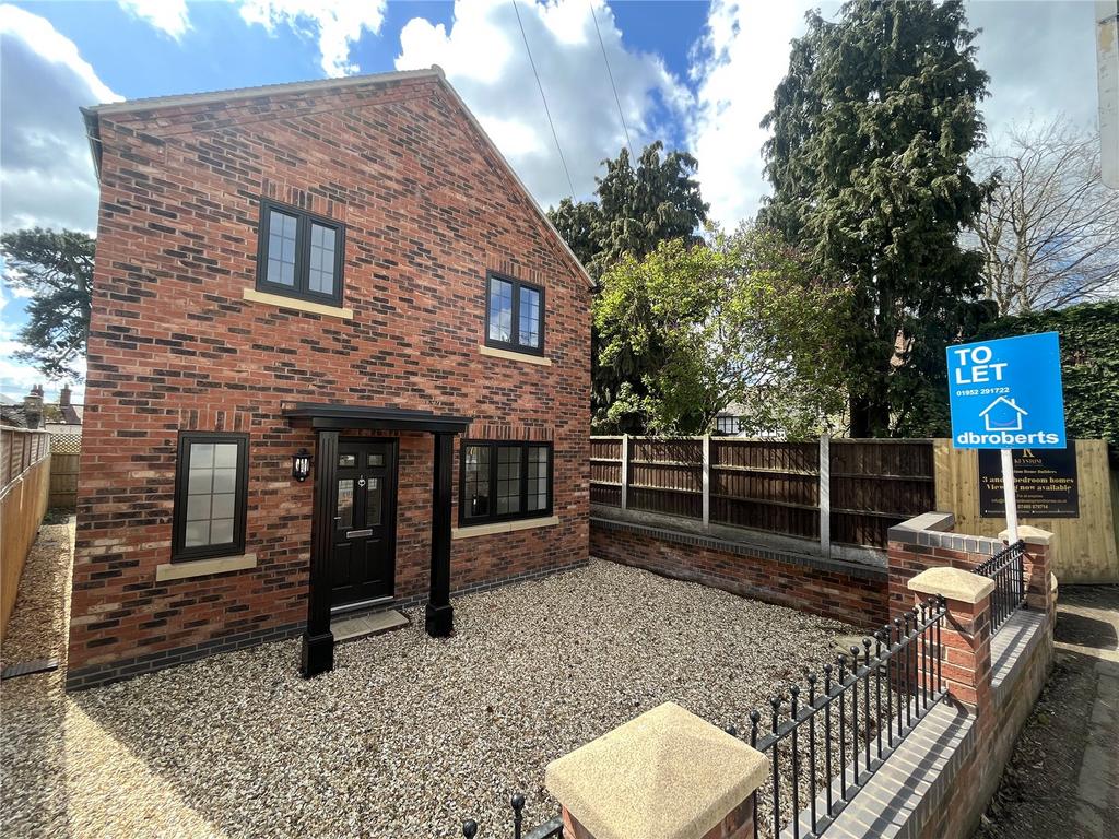 Drayton Road, Shawbury, Shrewsbury... 3 bed detached house £1,100 pcm