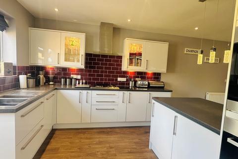 4 bedroom detached house for sale, Chiltern Crescent, Wallingford