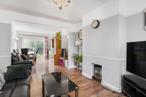34 Ribchester Avenue, Perivale, Greenford, UB6 8TG