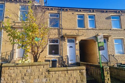 3 bedroom terraced house to rent, Kensington Street, Bradford, BD8