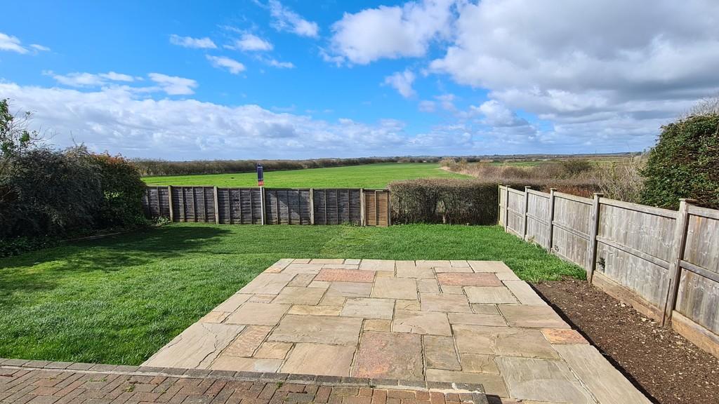 Imperial Avenue, Mayland 4 bed detached house for sale £485,000