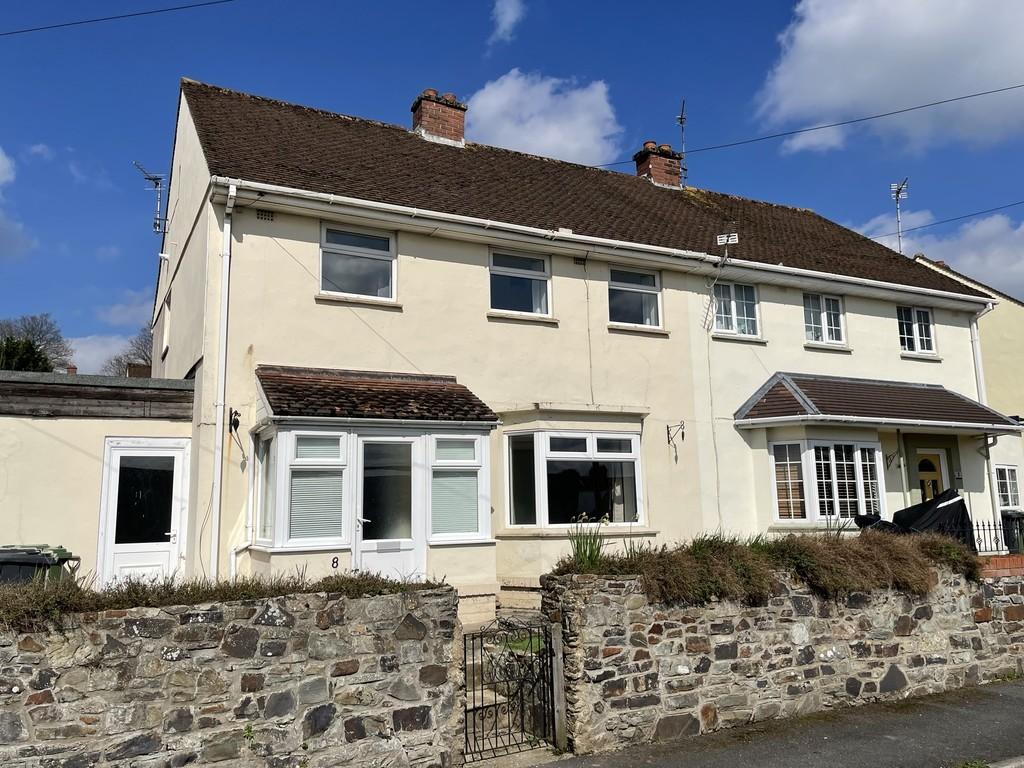 Pilton Lawn, Barnstaple 4 bed semidetached house £1,200 pcm (£277 pw)