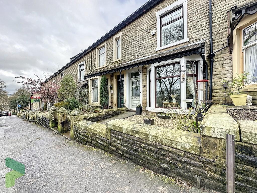 Earnsdale Road, Darwen 2 bed terraced house for sale £165,000