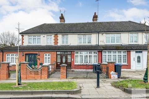 6 bedroom terraced house for sale, Bourne Hill, Palmers Green, N13